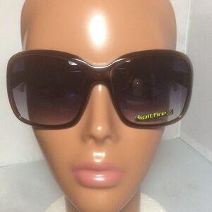 New Spitfire Brown Square The Dutchess Sunglasses